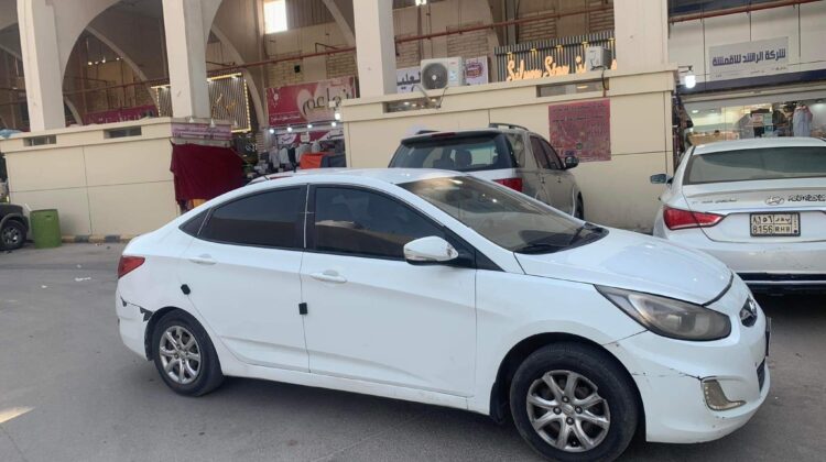 سيارة هيونداي اكسنت موديل 2012 للبيع في الرياض