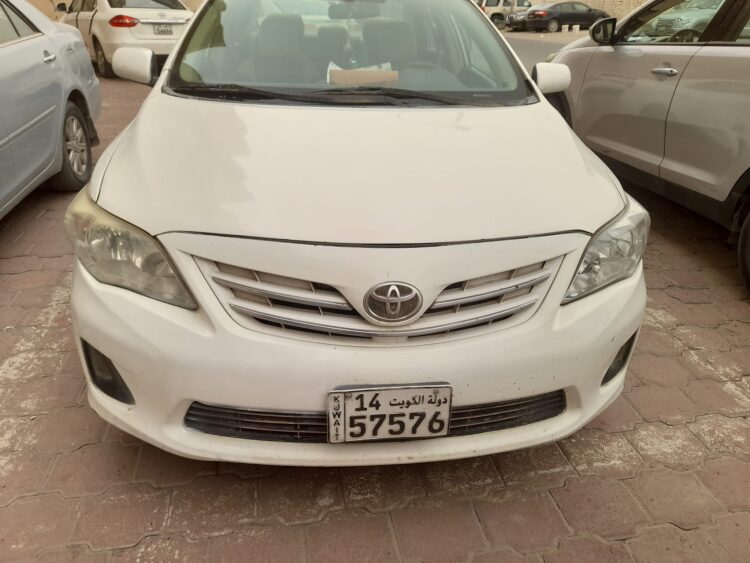 اسعار سيارات مستعملة تويوتا كورولا في الكويت