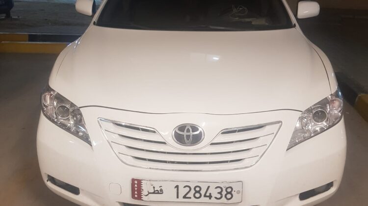 تويوتا كامري 2008 للبيع في قطر سيارة مستعملة نظيفة