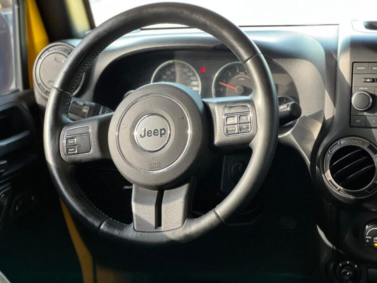 ارخص سيارات جيب رانجلر مستعملة للبيع في الامارات دبي