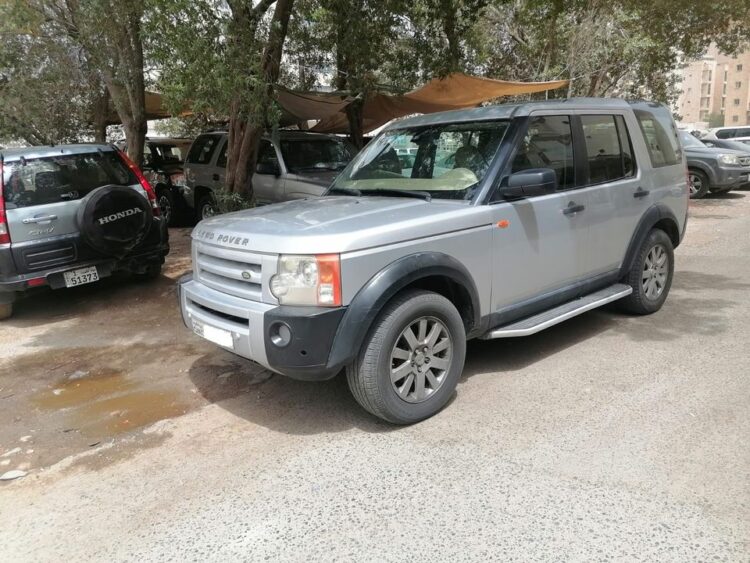 سيارات لاند روفر مستعملة للبيع في الكويت بسعر رخيص