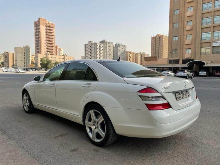 سيارات مرسيدس مستعملة في الكويت للبيع