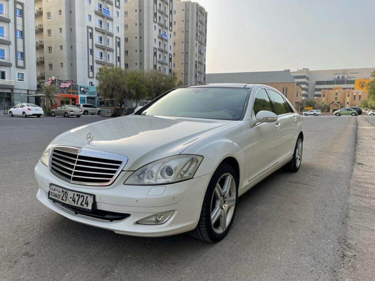 سيارات مرسيدس مستعملة في الكويت للبيع
