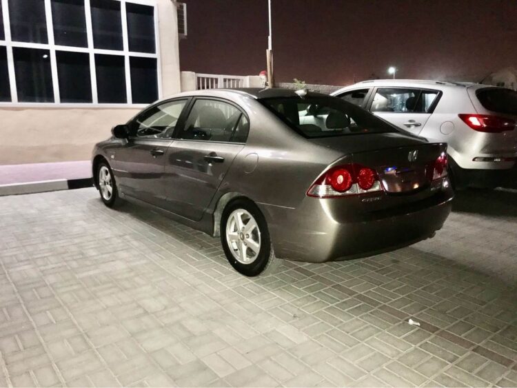 سيارات هوندا سيفيك اقل من 16 الف للبيع في الامارات دبي