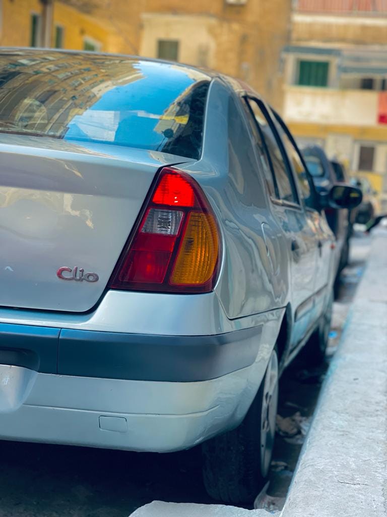 اسعار سيارات رينو كليو مستعملة للبيع في مصر