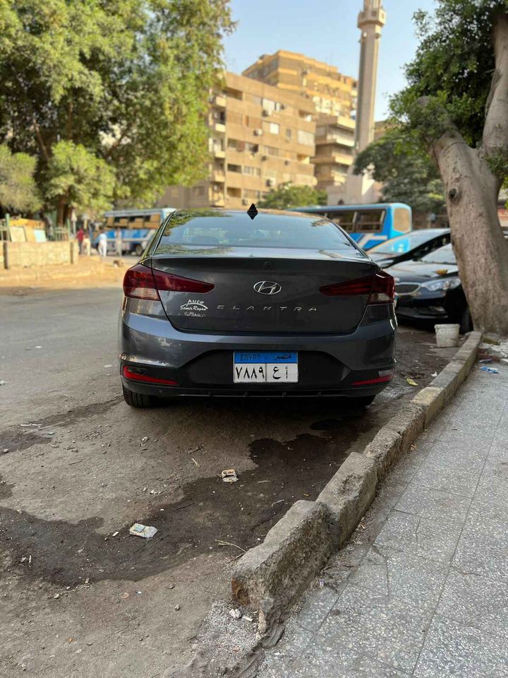 اسعار سيارات هيونداي النترا 2020 مستعملة للبيع في مصر